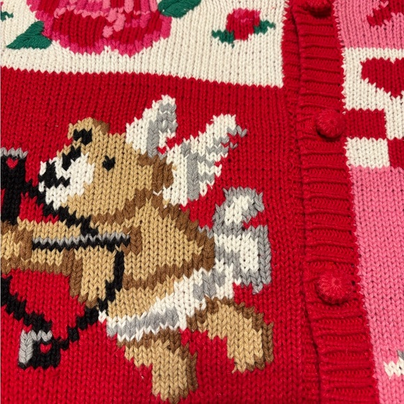 Alexandra Bartlett Red and Pink Patterned Cardigan Valentine’s Day - Picture 9 of 9